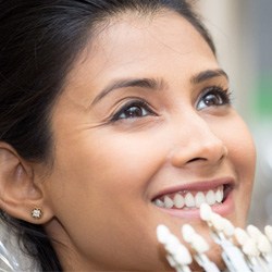 cartoon of veneers being applied    